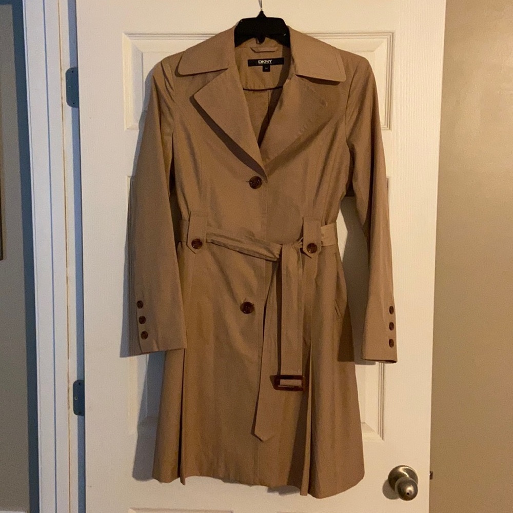 DKNY Raincoat sz M worn once